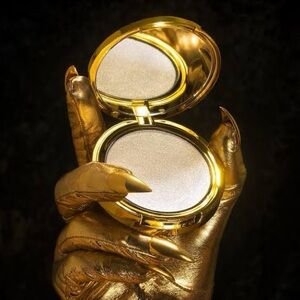 Kat Von D 10th Anniversary Metal Crush Highlighter